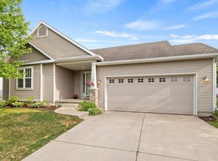 7865 Starr Grass Dr, Madison, WI 53719