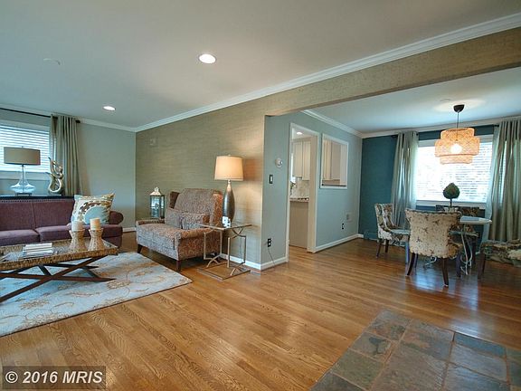 Incredible open floor plan right off entry way