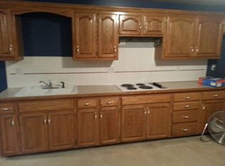 1104 NE Franklin Dr, Lees Summit, MO 64064