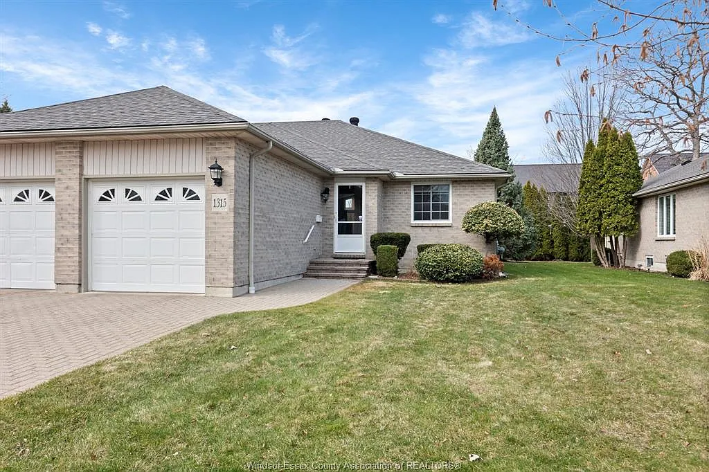 1315 Rendezvous Dr photo 1