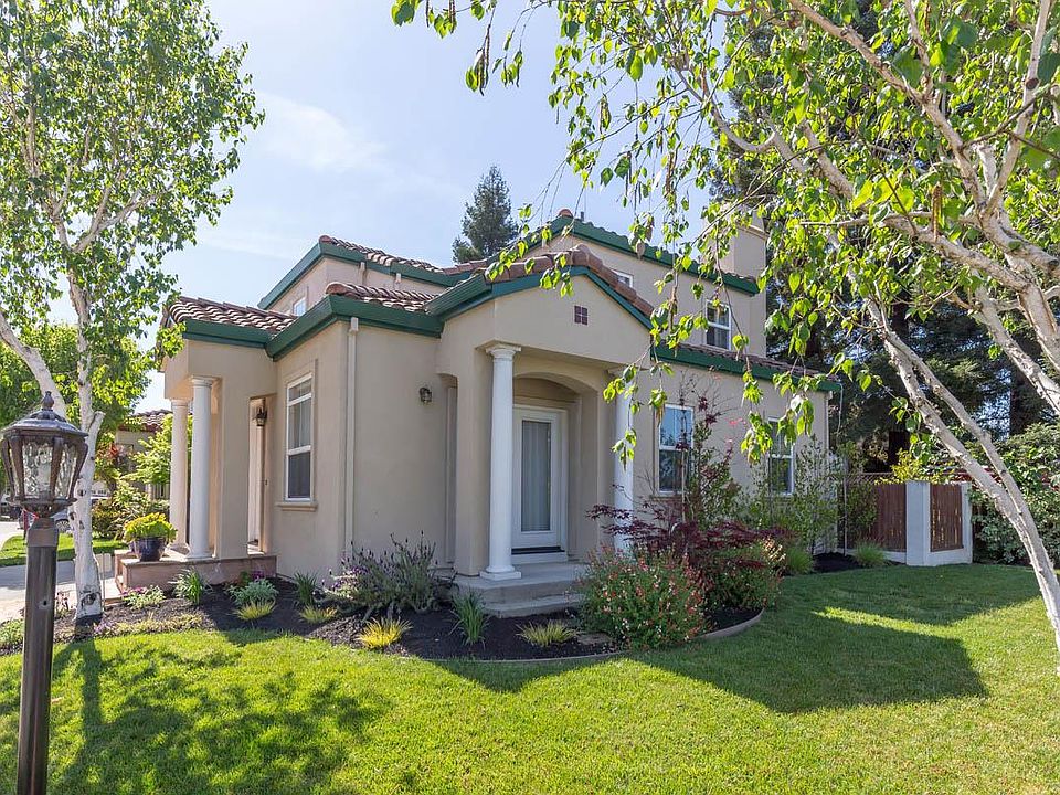 1st image of 317 Serra San Bruno