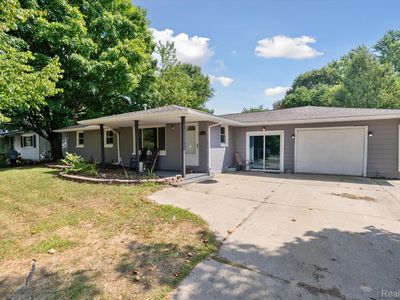 15181 Charluene Dr, Fenton, MI, 48430