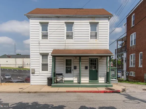 23 High St, Hagerstown, MD 21740