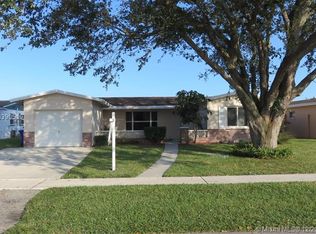 2101 NW 95th Ave, Pembroke Pines, FL 33024