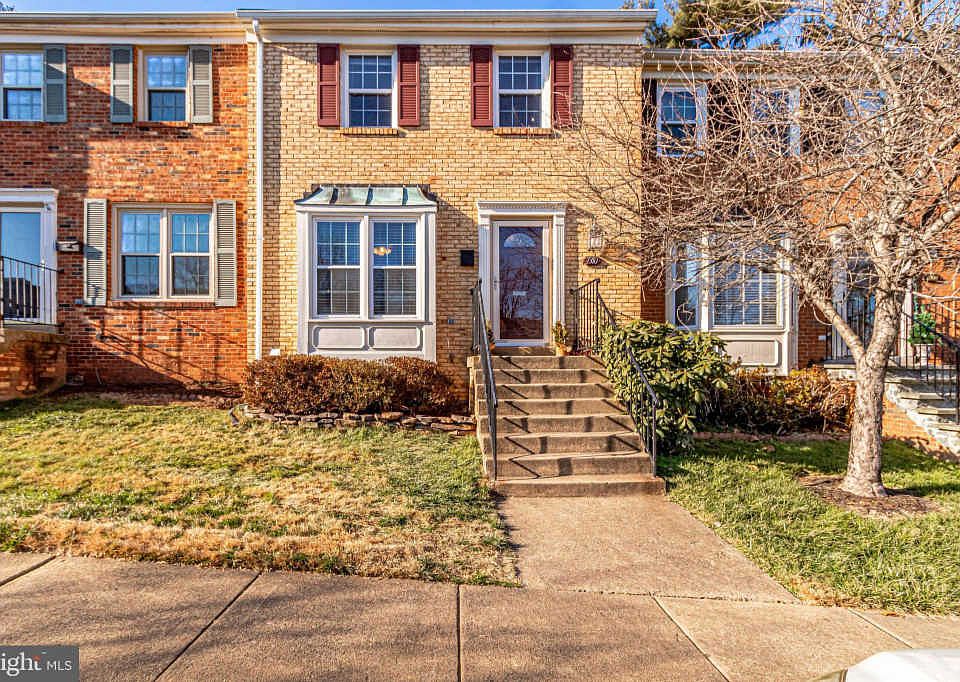 1st image of 7310 Rockford Dr