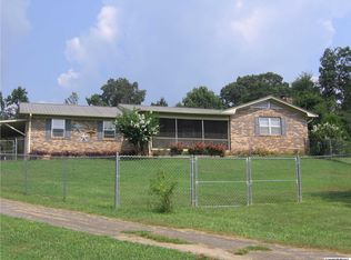 254 Berry Rd, Guntersville, AL 35976