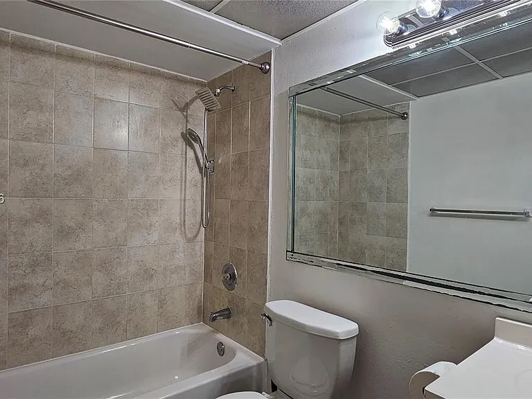 8160 Geneva Way #316 — Photo 18