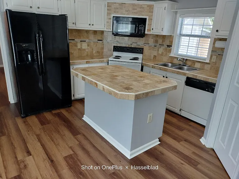 25420 Redwood Ln — Photo 5