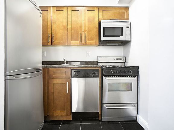 2nd image of 244 W 15th St #4B