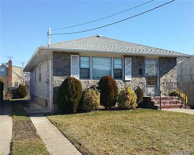 1st image of 294 Nassau Blvd