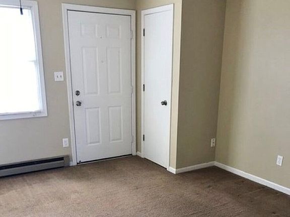 5th image of 217 Kingswood Dr
