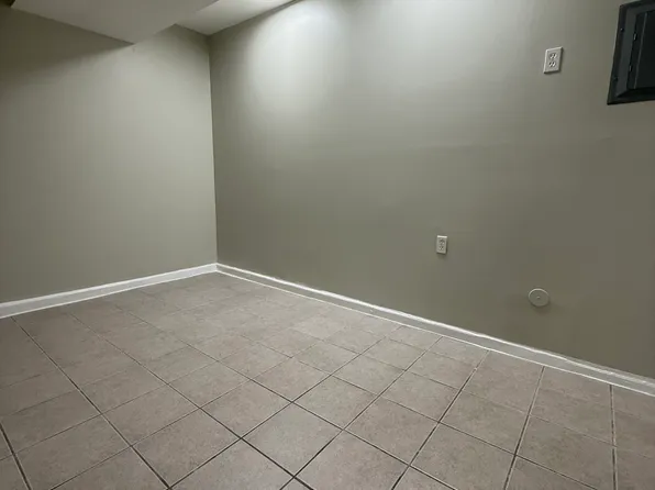 204 N 7th St #B2l, Newark, NJ 07107