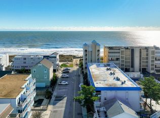 7 40th St #307, Ocean City, MD