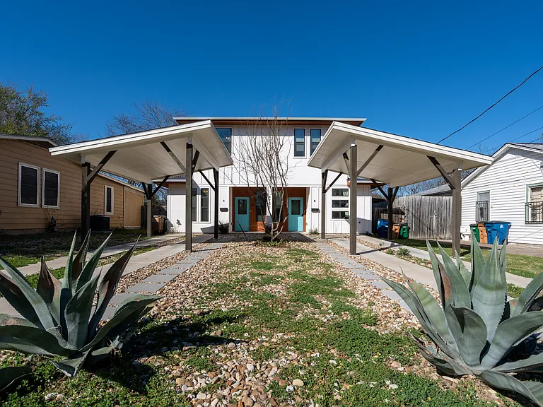 4702 Leslie Ave #A — Photo 32
