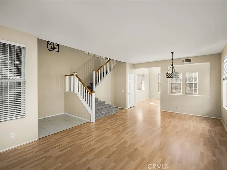 11645 Maynard Ave — Photo 4