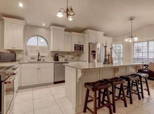 734 Hummingbird Ln, New Iberia, LA 70560
