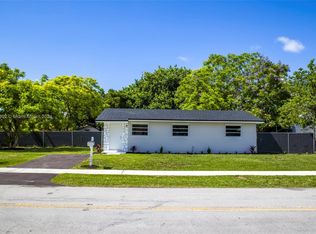 11960 SW 199th St, Miami, FL 33177