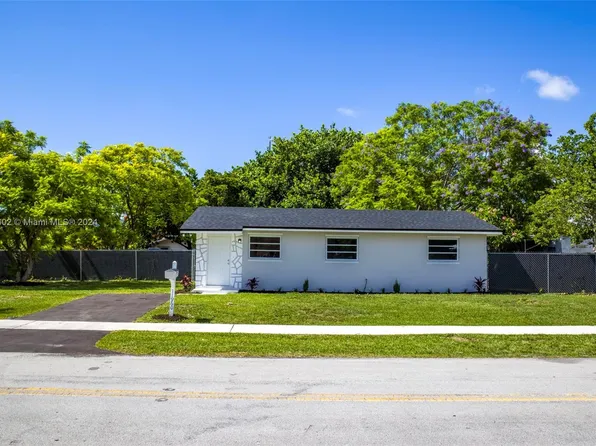 11960 SW 199th St, Miami, FL 33177