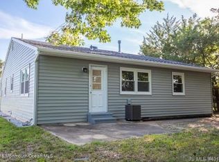 25 Wiltshire Ct, Toms River, NJ 08757