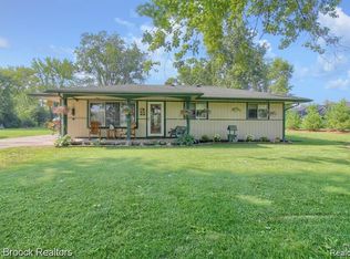 49729 Ford Rd, Canton, MI 48187