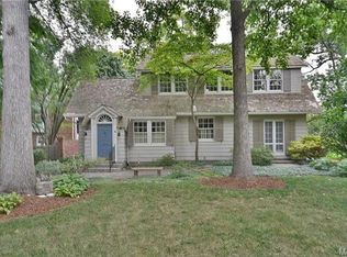 235 W Cedar Ave, Saint Louis, MO 63119