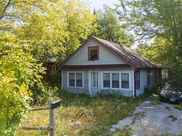 183 Beach Rd, Georgina, ON L4P 2L8