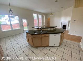 8216 Stone Ridge Dr, Plano, TX 75025