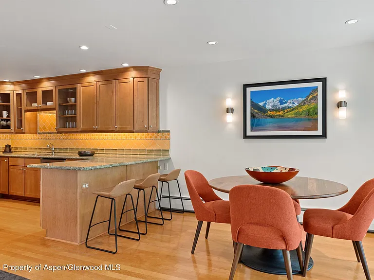 980 E Hyman Ave #3 — Photo 8