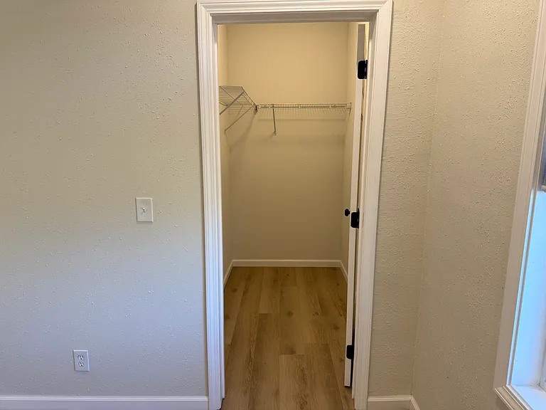 211 Frisco St — Photo 20