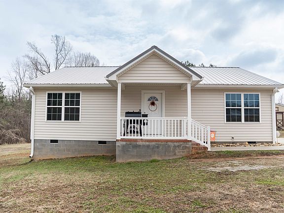 4th image of 1583 Old Pacolet Rd