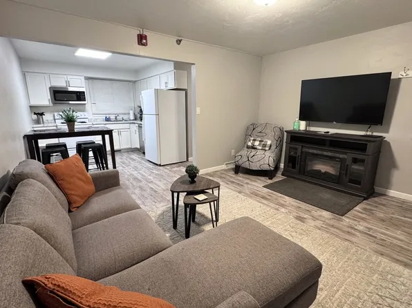 915 W Whittier Dr #Id1296520p, Appleton, WI 54914