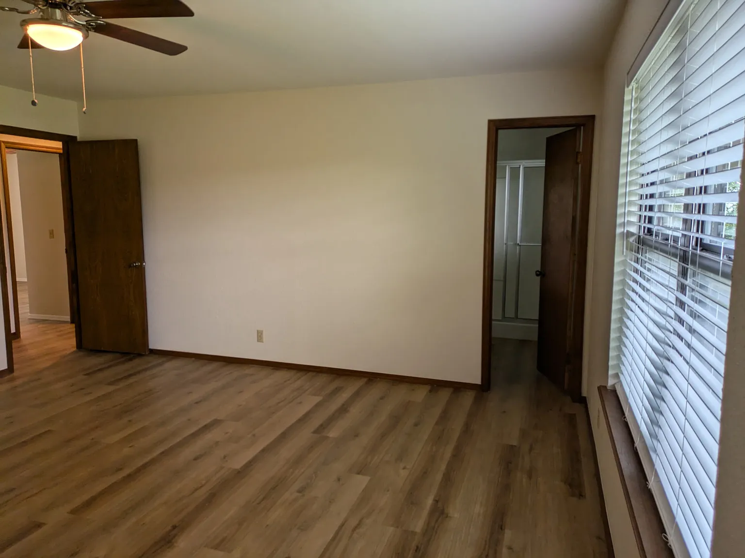 3 bed, 1900 sqft, $2,000 — Photo 2