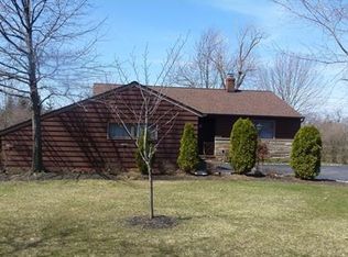 2620 Buckhurst Dr, Beachwood, OH