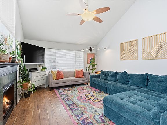 5th image of 5410 Longview Ct Unit 3