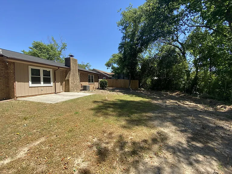 4532 Hillside Dr — Photo 13