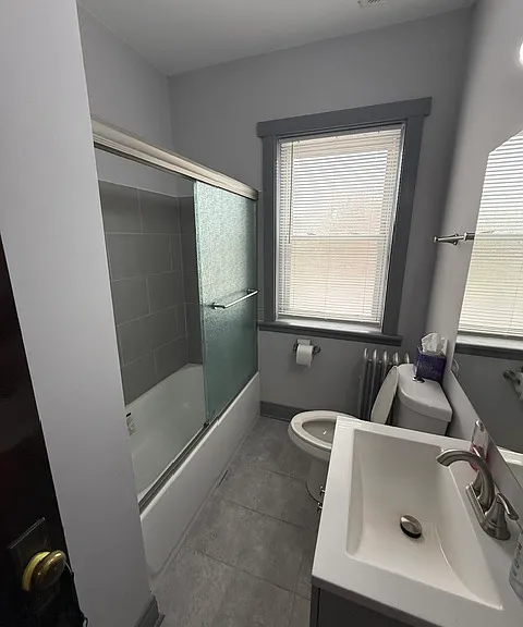 7601 S Langley Ave #1 — Photo 8
