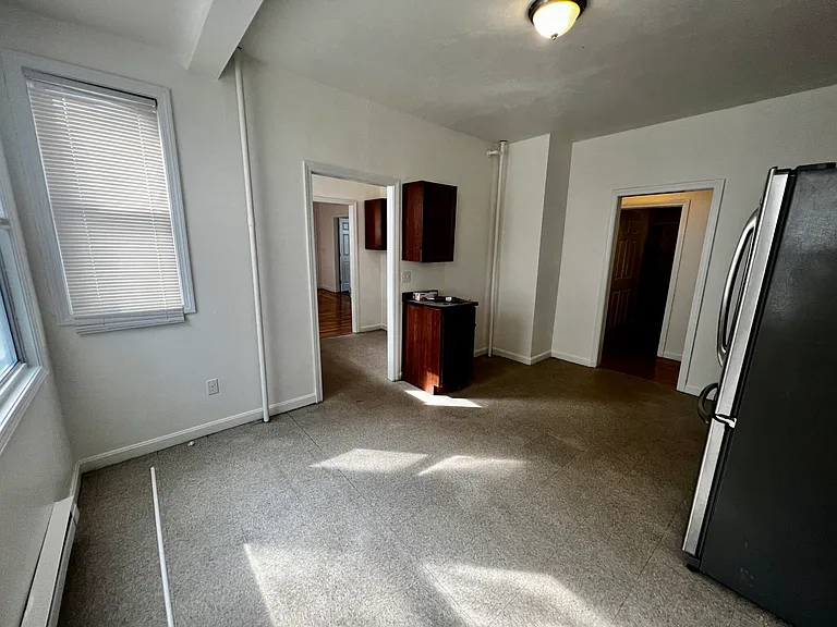 3-5 Woodbine St #1 — Photo 8