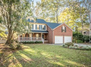 311 Kenilworth Rd, Summerville, SC 29485