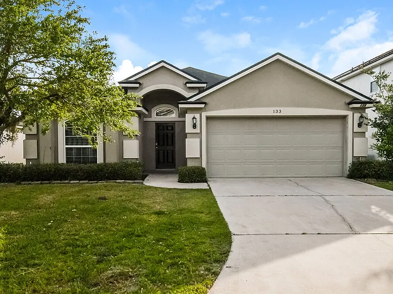 133 N Aberdeenshire Dr — Photo 1