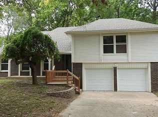 1109 SW 15th St, Blue Springs, MO 64015