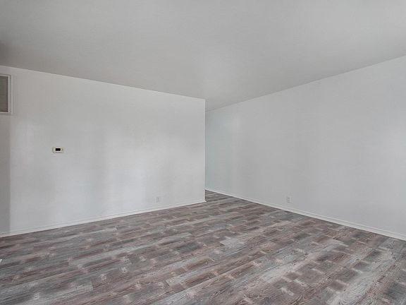 5th image of 1457 Oakdale Dr