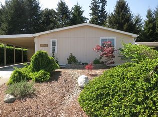 542 NW Silver Meadow Ln, Bremerton, WA 98311