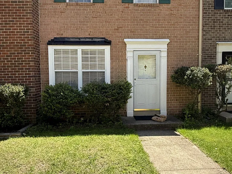 15711 Ambiance Dr — Photo 12