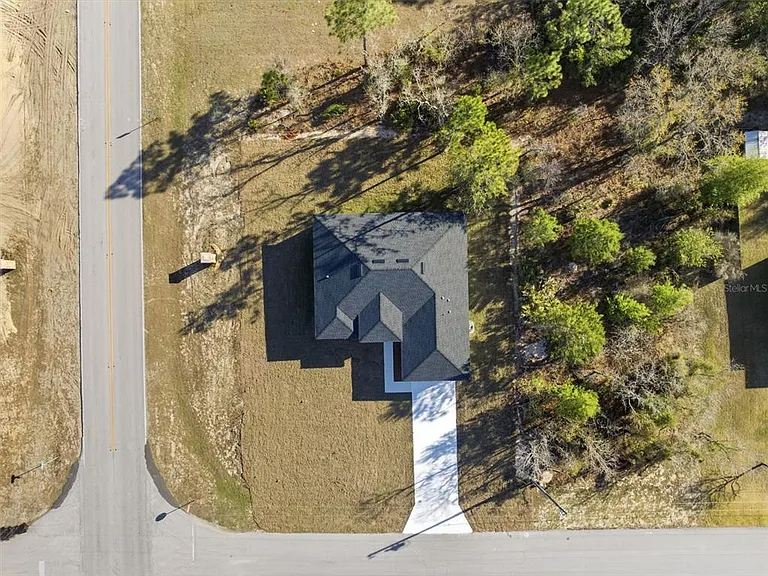 2652 W Paragon Ln — Photo 7