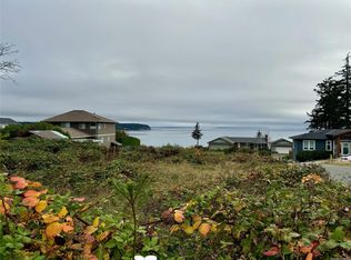 1335 Galerno Rd, Campbell River, BC V9W 1J5