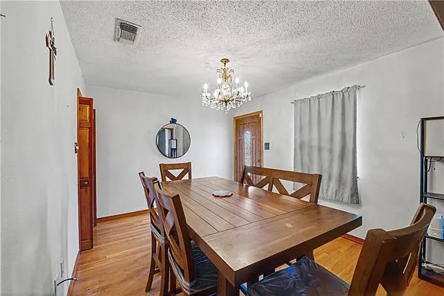 1300 Belmont Pl — Photo 3