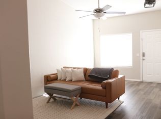 64 N 63rd St, Mesa, AZ 85205