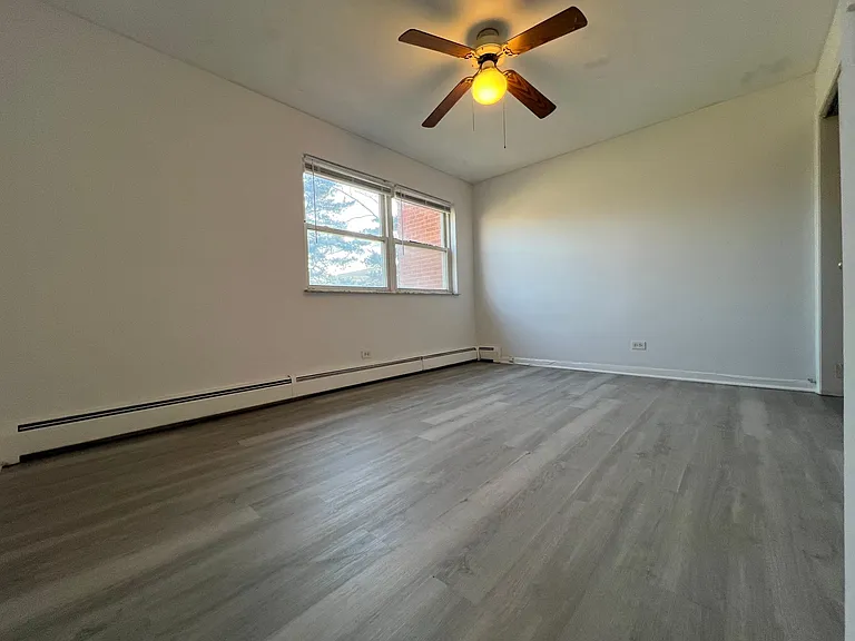 568 Pershing Ave #C — Photo 8