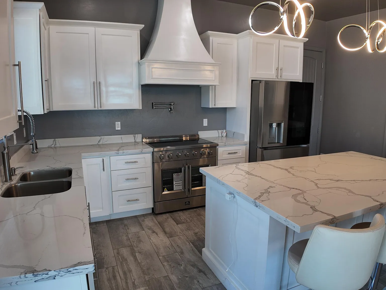 4 bed, 4.0 bath, 2870 sqft, $2,900 — Photo 4