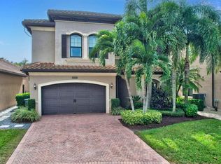 8152 Lawson Bridge Ln, Delray Beach, FL 33446